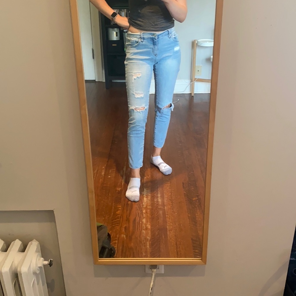 Just USA Distressed Mid/Light Wash Jeans